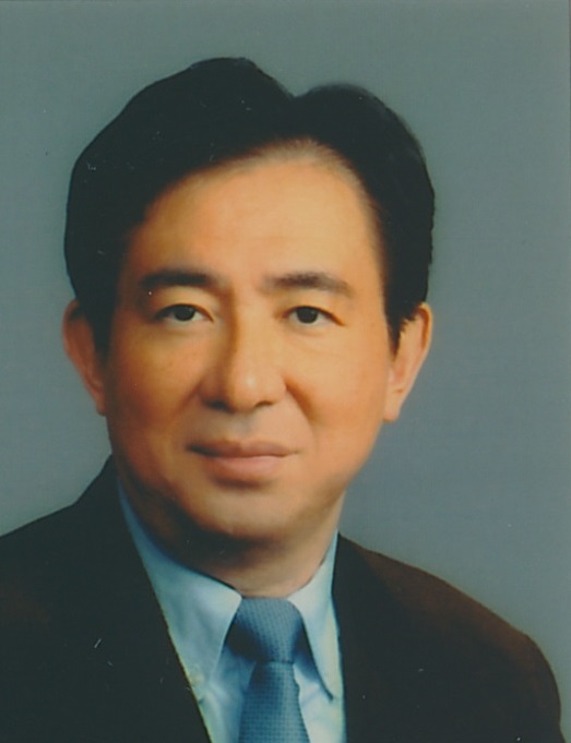 川村　亨夫