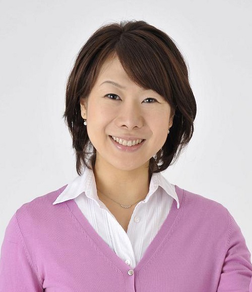 菅井　貴子