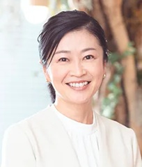 髙坂　麻紀